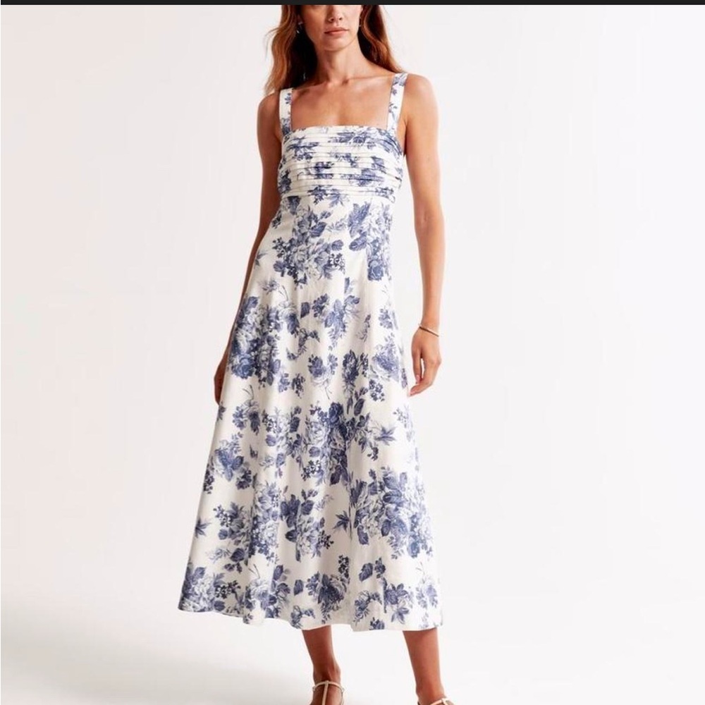 Abercrombie & Fitch The A&F Emerson Fit & Flare Midi Dress